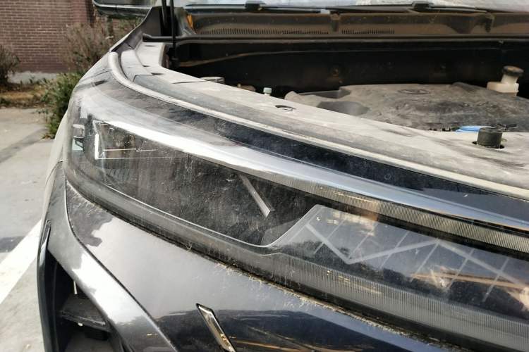 Used CHANGAN CS75 PLUS 2022 2nd Generation 1.5T Automatic Prestige Version Right Front Headlight