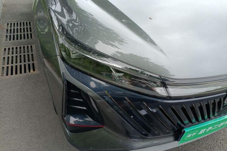 Used CHANGAN CS75 PLUS 2022 2nd Generation 1.5T Automatic Prestige Version Right Front Headlight