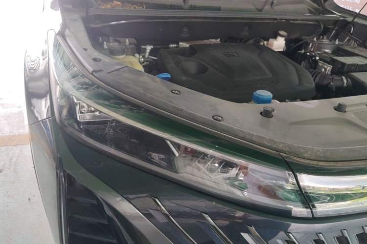 Used CHANGAN CS75 PLUS 2022 2nd Generation 1.5T Automatic Luxury Edition Right Front Headlight