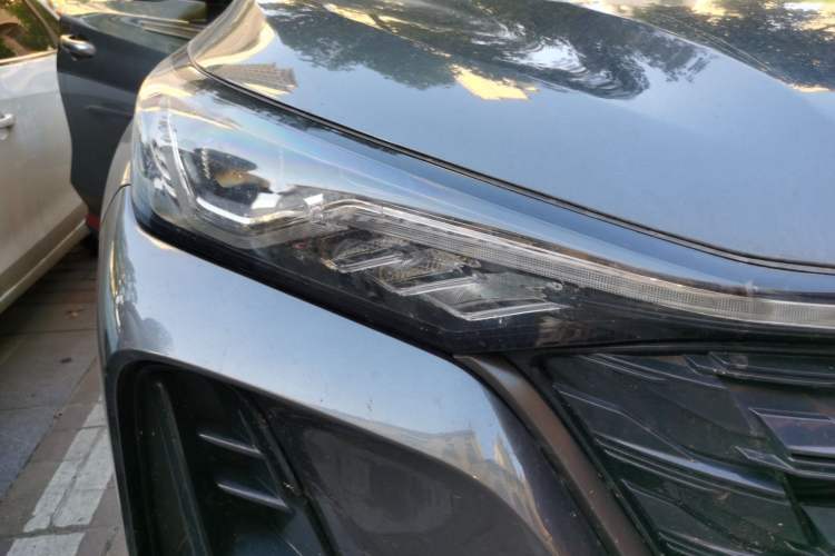 Used CHANGAN CS75 PLUS 2022 Classic Edition 1.5T Automatic Pioneer Model Right Front Headlight