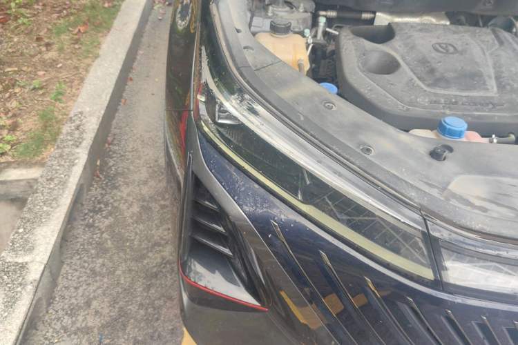 Used CHANGAN CS75 PLUS 2022 2nd Generation 1.5T Automatic Prestige Version Right Front Headlight