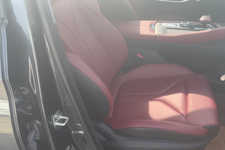 Used CHANGAN CS75 PLUS 2022 2nd Generation 1.5T Automatic Luxury Version Right Front Seat