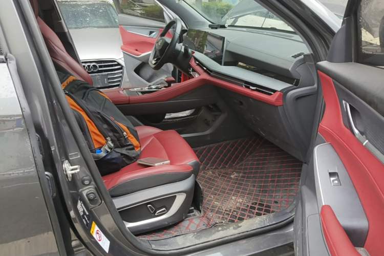 Used CHANGAN CS75 PLUS 2022 2nd Generation 1.5T Automatic Prestige Version Right Front Seat