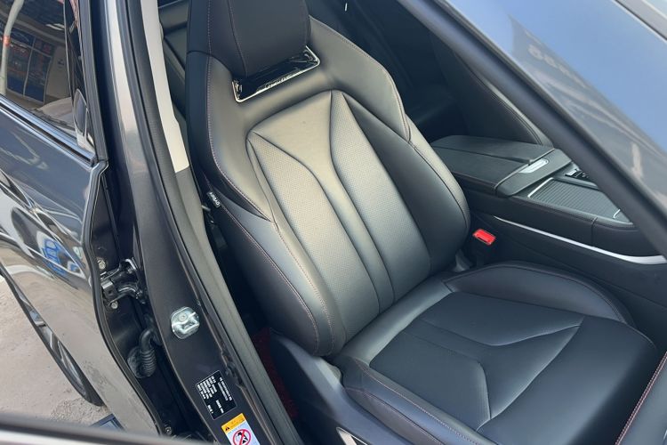 Used CHANGAN CS75 PLUS 2022 2.0T Automatic Flagship Edition Right Front Seat