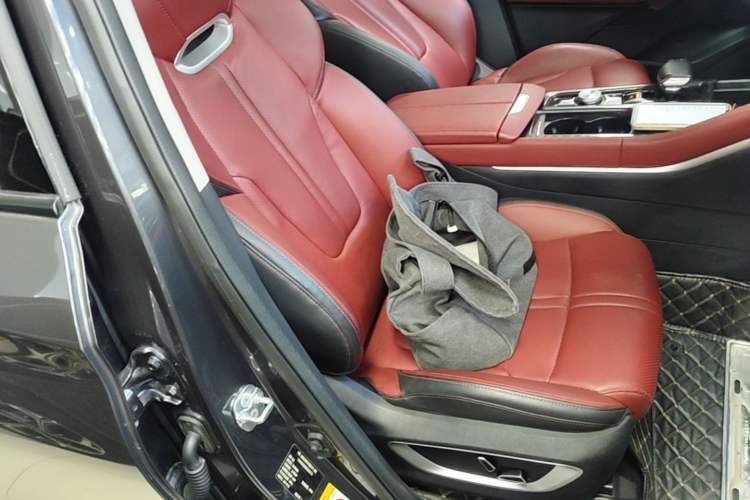 Used CHANGAN CS75 PLUS 2022 1.5T Automatic Prestige Model Right Front Seat