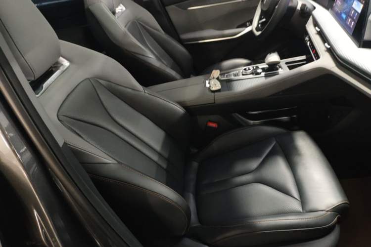 Used CHANGAN CS75 PLUS 2022 2nd Generation 1.5T Automatic Luxury Edition Right Front Seat