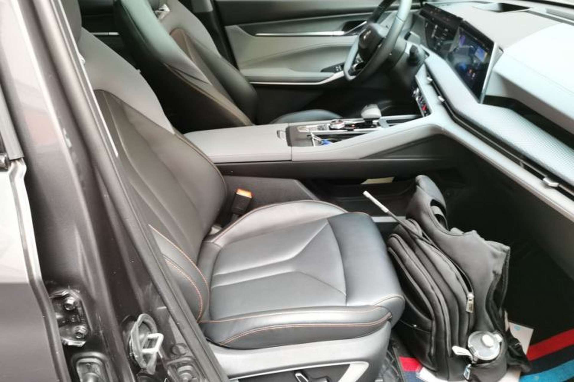 Used CHANGAN CS75 PLUS 2022 2nd Generation 1.5T Automatic Pilot Version Right Front Seat
