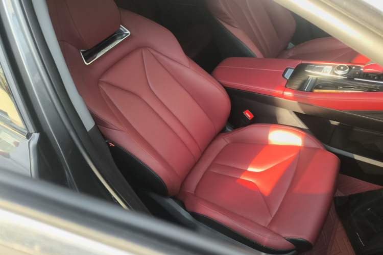 Used CHANGAN CS75 PLUS 2022 2nd Generation 1.5T Automatic Luxury Edition Right Front Seat