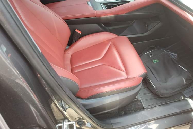 Used CHANGAN CS75 PLUS 2022 Second-Generation 2.0T Automatic Prestige Model Right Front Seat