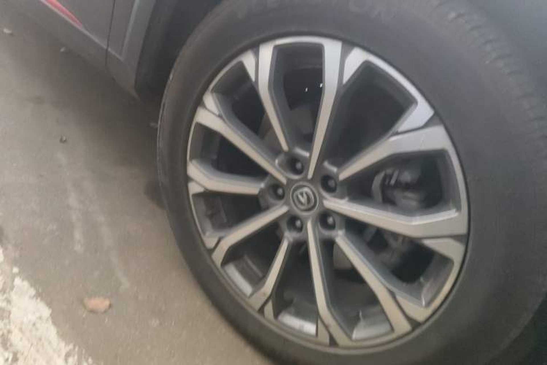 Used CHANGAN CS75 PLUS 2022 2.0T Automatic Pilot Version Right Front Wheel Hub