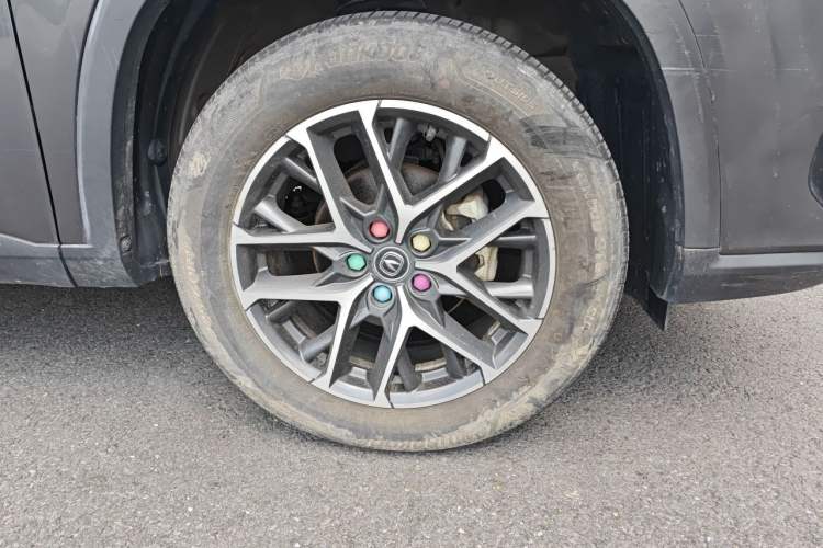 Used CHANGAN CS75 PLUS 2022 2nd Generation 1.5T Automatic Prestige Version Right Front Wheel Hub
