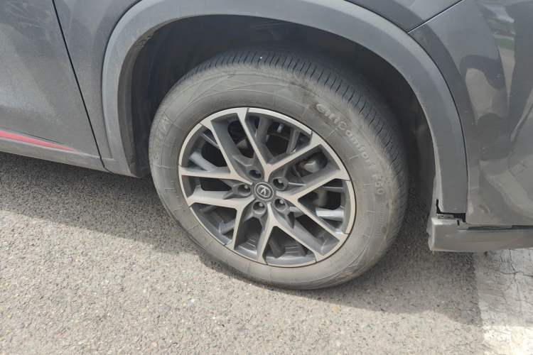 Used CHANGAN CS75 PLUS 2022 Classic Edition 1.5T Automatic Pioneer Model Right Front Wheel Hub