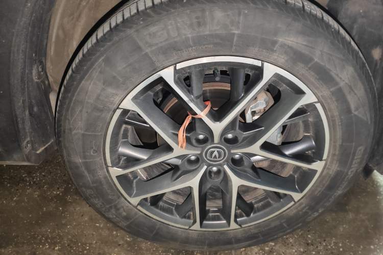 Used CHANGAN CS75 PLUS 2022 Classic Edition 1.5T Automatic Pioneer Model Right Front Wheel Hub