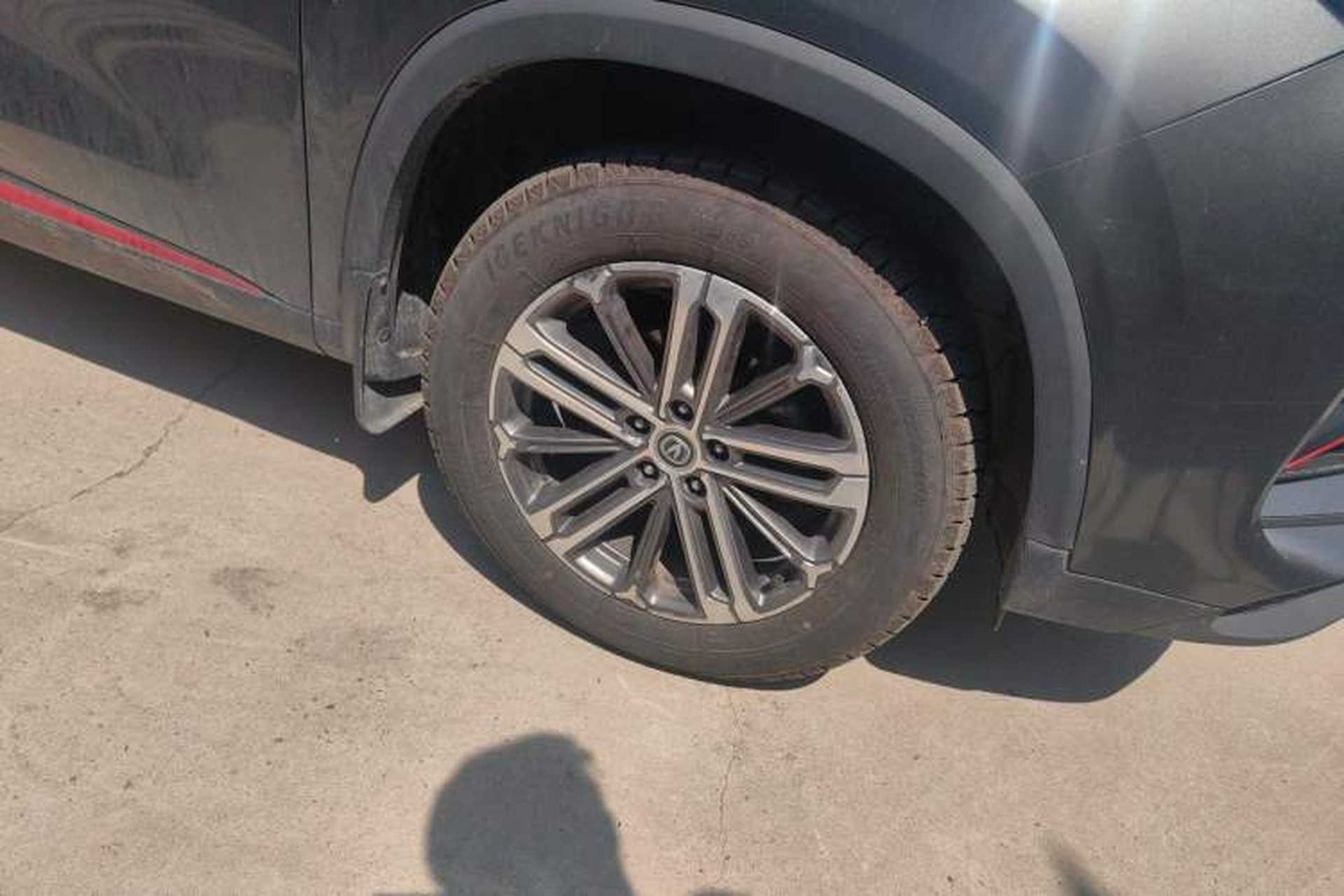 Used CHANGAN CS75 PLUS 2022 1.5T Automatic Luxury Model Right Front Wheel Hub