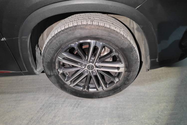 Used CHANGAN CS75 PLUS 2022 1.5T Automatic Luxury Model Right Front Wheel Hub