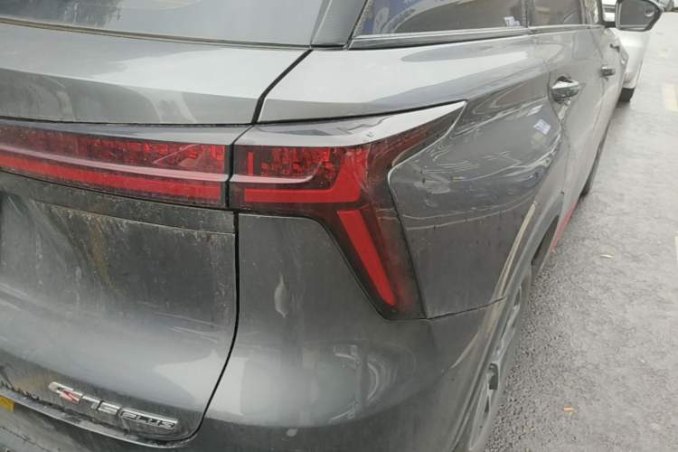 Used CHANGAN CS75 PLUS 2022 2nd Generation 1.5T Automatic Prestige Version Right Rear Taillight