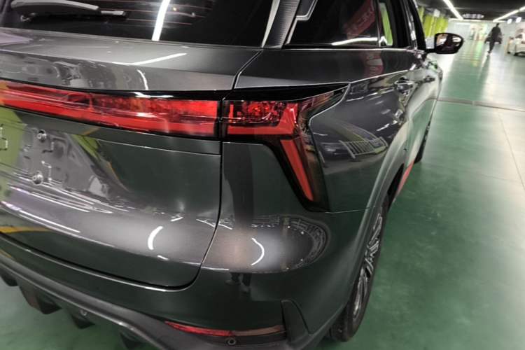 Used CHANGAN CS75 PLUS 2022 Second-Generation 2.0T Automatic Prestige Model Right Rear Taillight