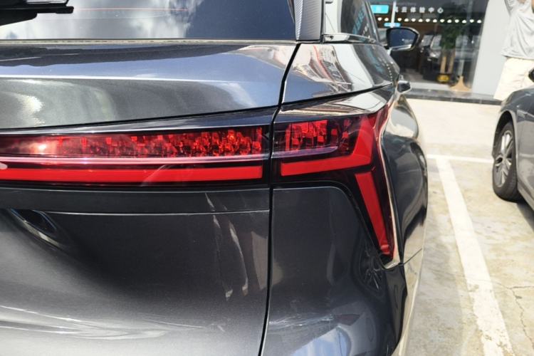 Used CHANGAN CS75 PLUS 2022 2nd Generation 1.5T Automatic Prestige Version Right Rear Taillight