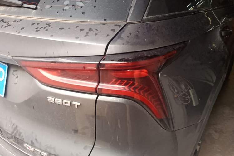 Used CHANGAN CS75 PLUS 2022 1.5T Automatic Luxury Model Right Rear Taillight