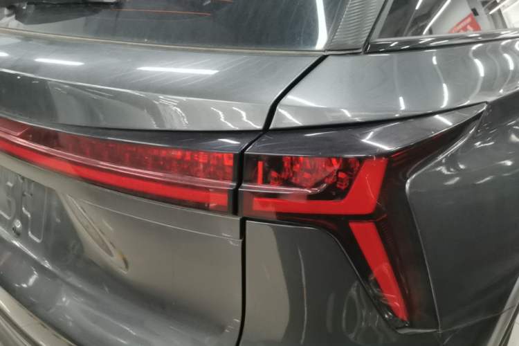 Used CHANGAN CS75 PLUS 2022 2nd Generation 1.5T Automatic Prestige Version Right Rear Taillight