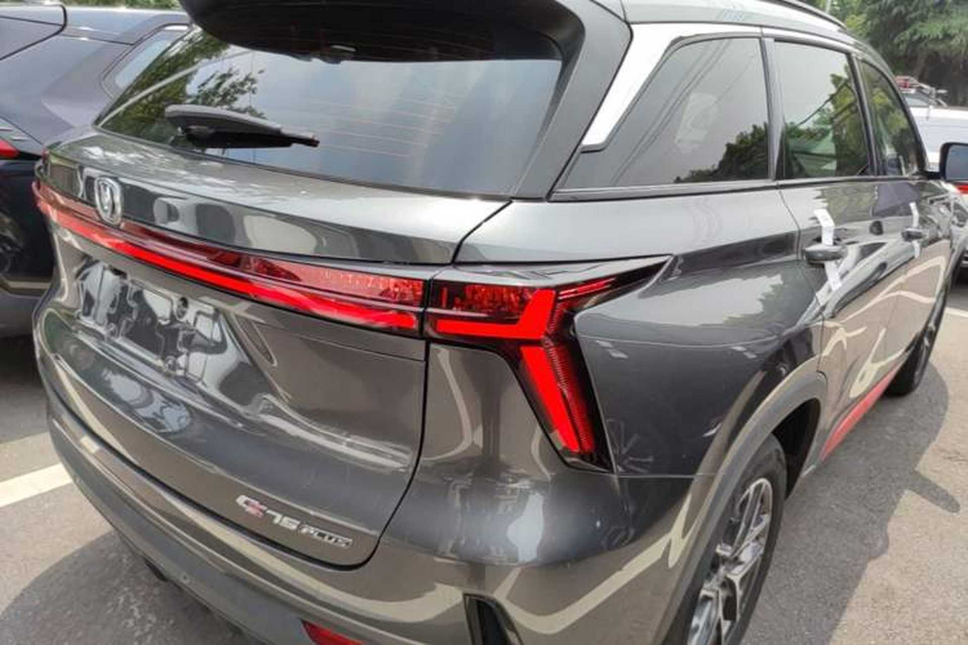 Used CHANGAN CS75 PLUS 2022 2nd Generation 1.5T Automatic Prestige Version Right Rear Taillight