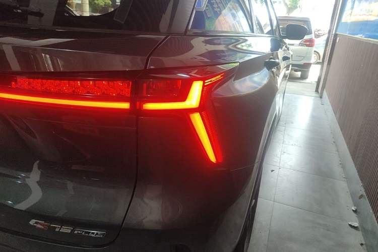 Used CHANGAN CS75 PLUS 2022 2nd Generation 1.5T Automatic Prestige Version Right Rear Taillight
