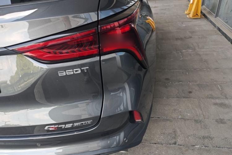 Used CHANGAN CS75 PLUS 2022 2.0T Automatic Flagship Edition Right Rear Taillight