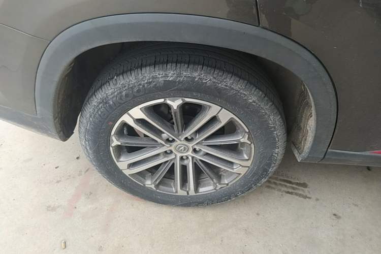 Used CHANGAN CS75 PLUS 2022 1.5T Automatic Prestige Model Right Rear Wheel Hub