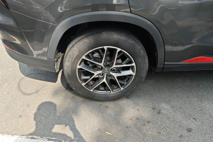 Used CHANGAN CS75 PLUS 2022 Classic Edition 1.5T Automatic Pioneer Model Right Rear Wheel Hub