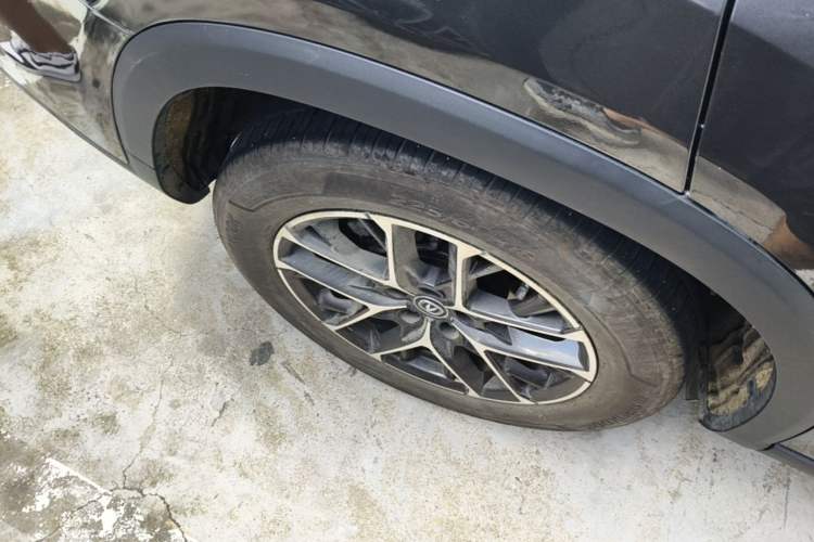 Used CHANGAN CS75 PLUS 2022 2nd Generation 1.5T Automatic Prestige Version Right Rear Wheel Hub
