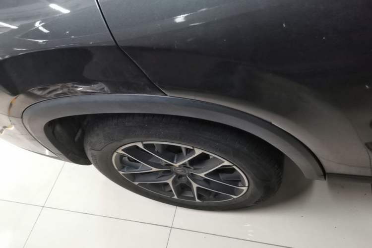 Used CHANGAN CS75 PLUS 2022 2nd Generation 1.5T Automatic Prestige Version Right Rear Wheel Hub