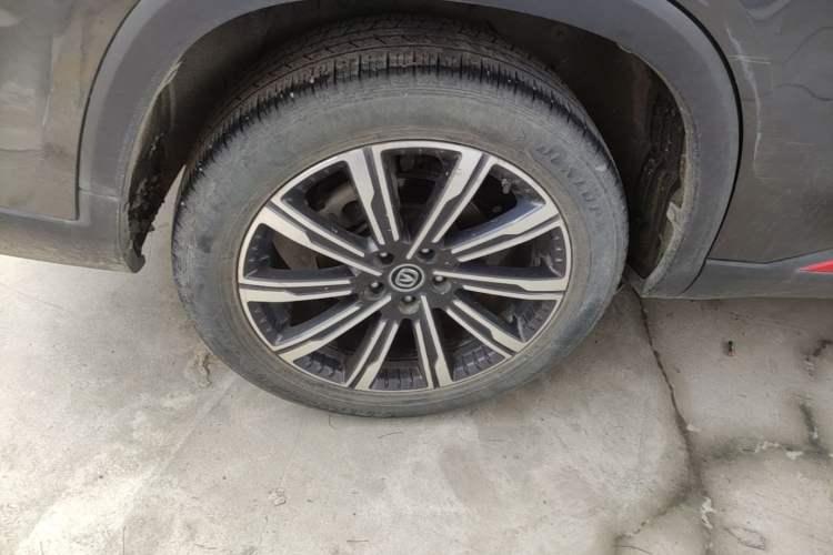 Used CHANGAN CS75 PLUS 2022 2nd Generation 2.0T Automatic Navigation Version Right Rear Wheel Hub