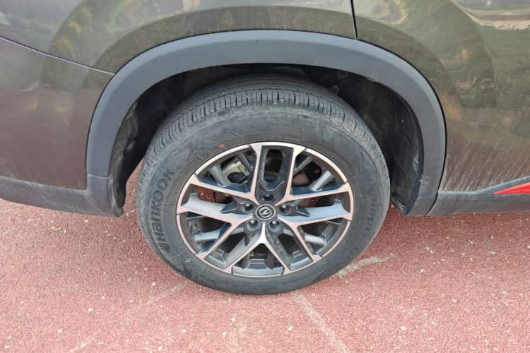 Used CHANGAN CS75 PLUS 2022 2nd Generation 1.5T Automatic Prestige Version Right Rear Wheel Hub