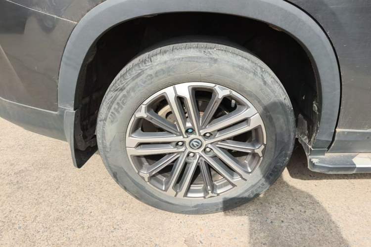 Used CHANGAN CS75 PLUS 2022 1.5T Automatic Luxury Model Right Rear Wheel Hub