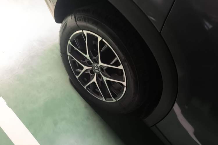 Used CHANGAN CS75 PLUS 2022 Classic Edition 1.5T Automatic Pioneer Model Right Rear Wheel Hub