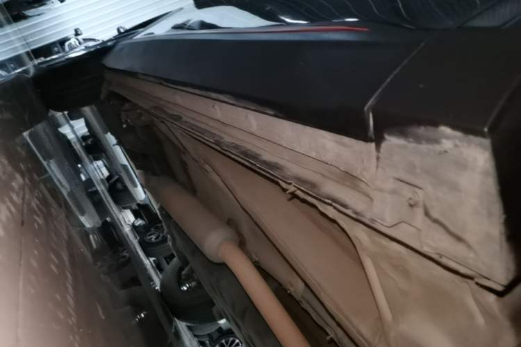 Used CHANGAN CS75 PLUS 2022 2nd Generation 1.5T Automatic Prestige Version Right Side Sill