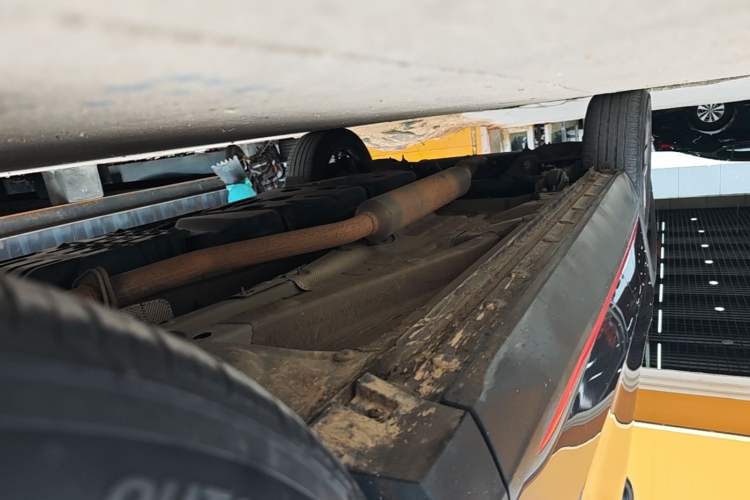 Used CHANGAN CS75 PLUS 2022 2nd Generation 1.5T Automatic Pilot Version Right Side Sill