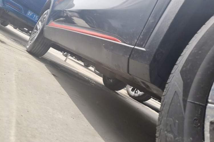 Used CHANGAN CS75 PLUS 2022 1.5T Automatic Luxury Model Right Side Sill