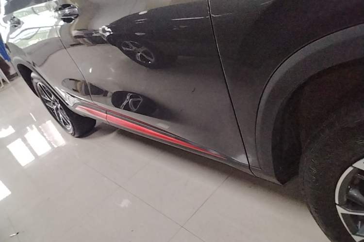 Used CHANGAN CS75 PLUS 2022 2nd Generation 1.5T Automatic Prestige Version Right Side Sill