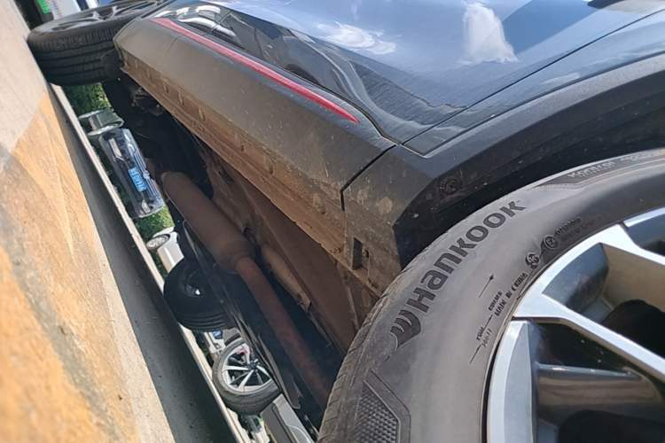 Used CHANGAN CS75 PLUS 2022 2nd Generation 1.5T Automatic Prestige Version Right Side Sill