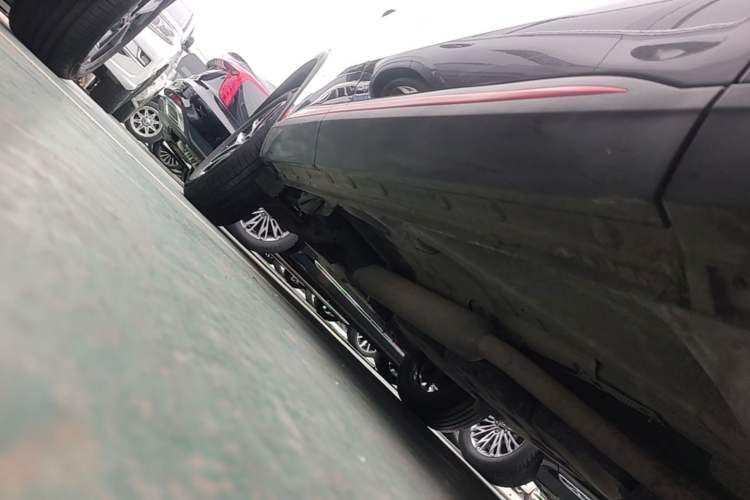 Used CHANGAN CS75 PLUS 2022 2nd Generation 1.5T Automatic Prestige Version Right Side Sill