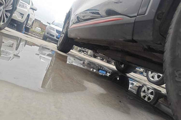 Used CHANGAN CS75 PLUS 2022 2nd Generation 2.0T Automatic Flagship Version Right Side Sill