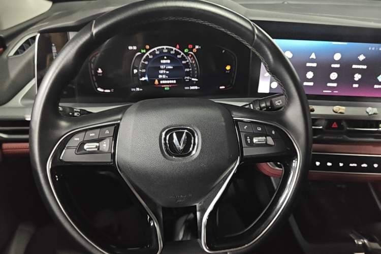 Used CHANGAN CS75 PLUS 2022 Classic Edition 1.5T Automatic Pioneer Model Steering Wheel