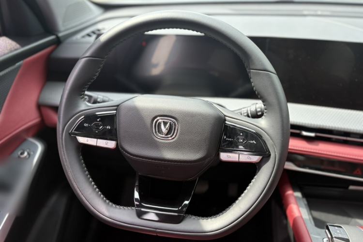 Used CHANGAN CS75 PLUS 2022 Second-Generation 2.0T Automatic Prestige Model Steering Wheel