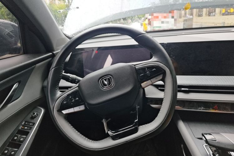 Used CHANGAN CS75 PLUS 2022 Second-Generation 2.0T Automatic Prestige Model Steering Wheel