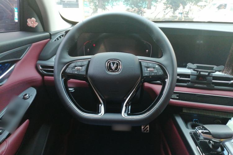 Used CHANGAN CS75 PLUS 2022 2nd Generation 1.5T Automatic Luxury Version Steering Wheel
