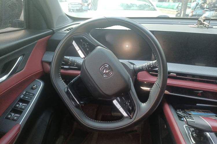 Used CHANGAN CS75 PLUS 2022 2nd Generation 1.5T Automatic Prestige Version Steering Wheel
