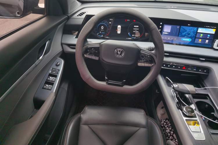 Used CHANGAN CS75 PLUS 2022 2nd Generation 1.5T Automatic Prestige Version Steering Wheel