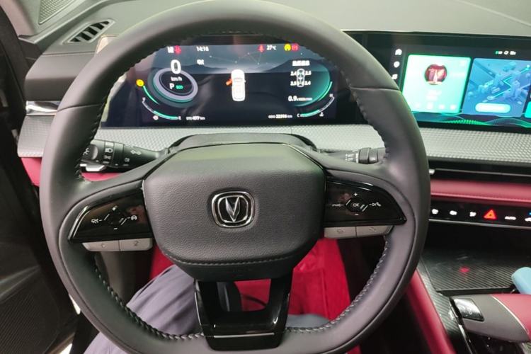 Used CHANGAN CS75 PLUS 2022 2nd Generation 1.5T Automatic Pilot Version Steering Wheel