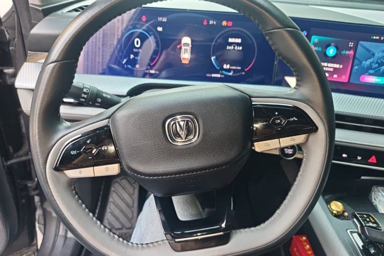 Used CHANGAN CS75 PLUS 2022 Second-Generation 2.0T Automatic Prestige Model Steering Wheel